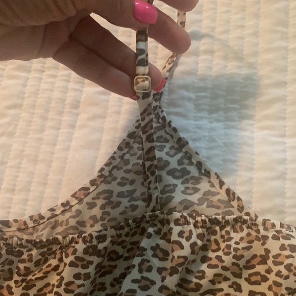 Aerie bundle  of 3 silky tanks - Picture 12 of 12